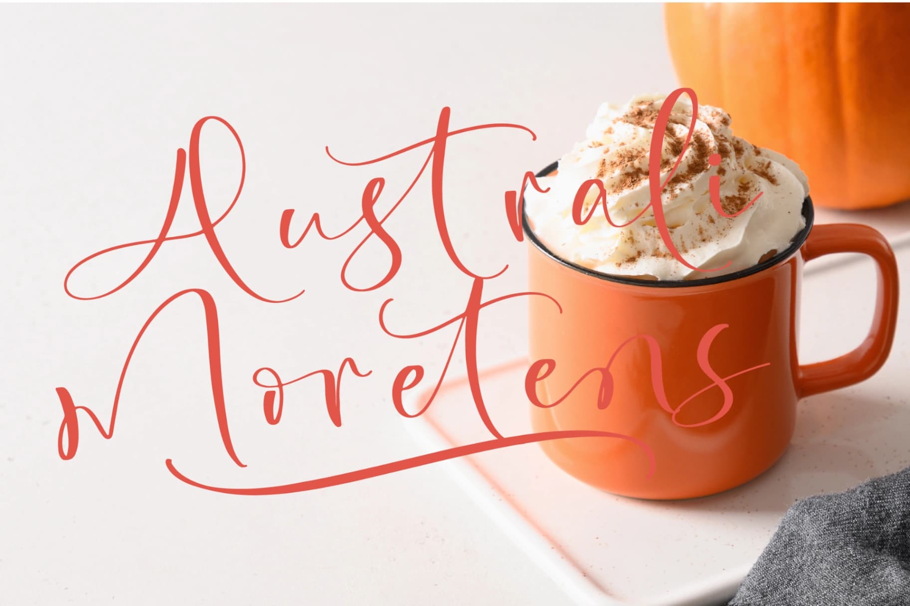 Preview 3 for Aquatic Mystiqu - Stylish Handwritten Font