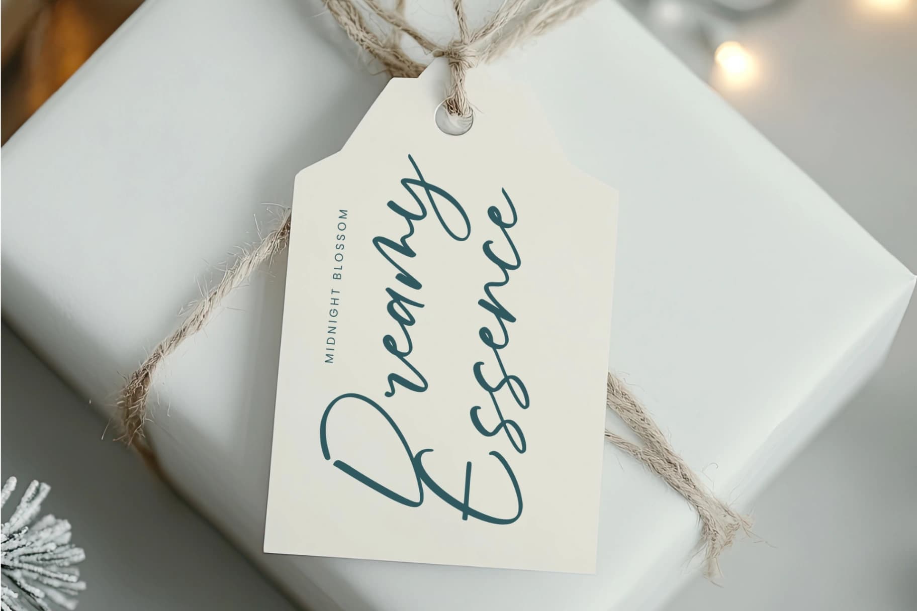 Preview 11 for Froster Snowfow - Stylish Handwritten Font