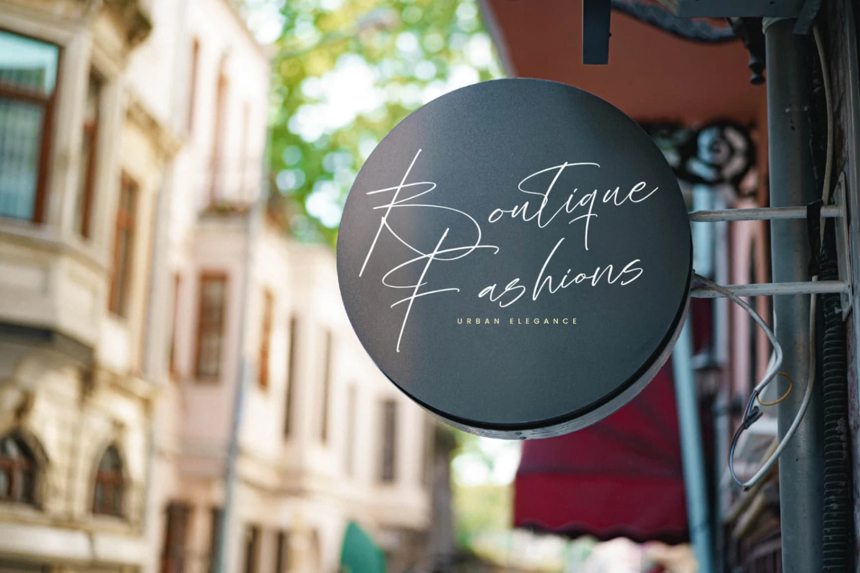 Preview 7 for Brilliant Santiago - Modern Script Font