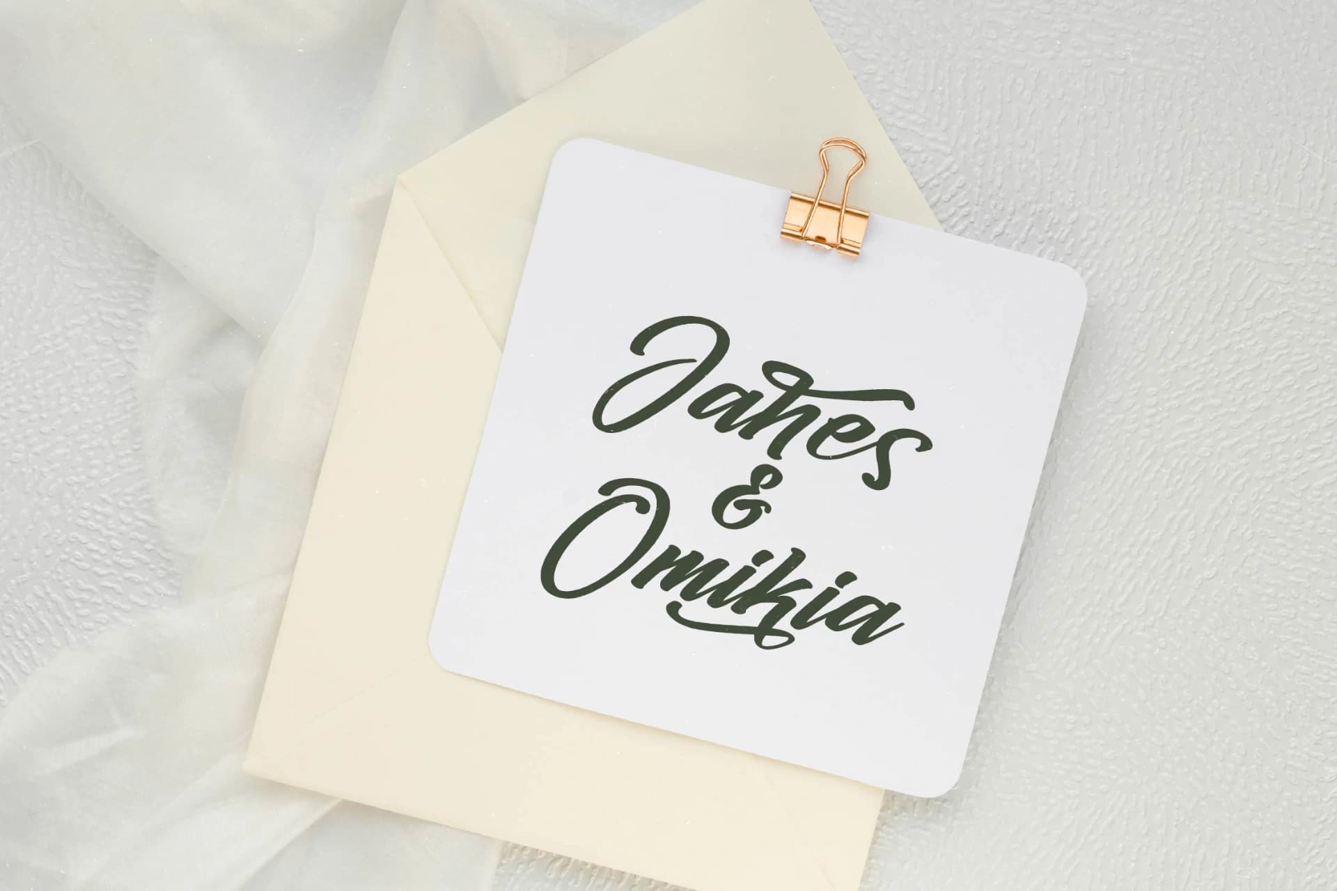 Preview 14 for Ginthyr - Bold Calligraphy Font