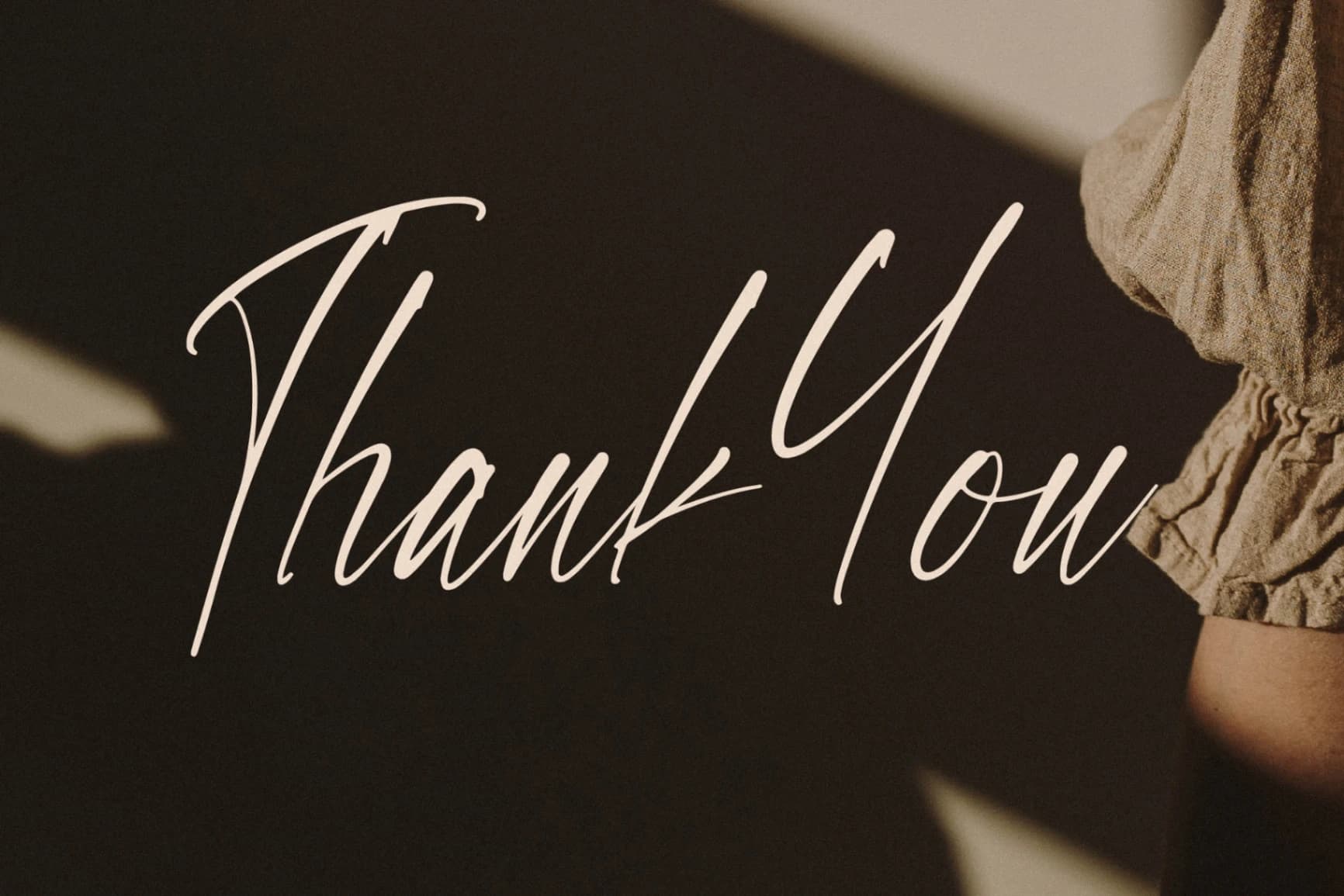 Preview 15 for Rodiant Mirage – Modern Elegant Script