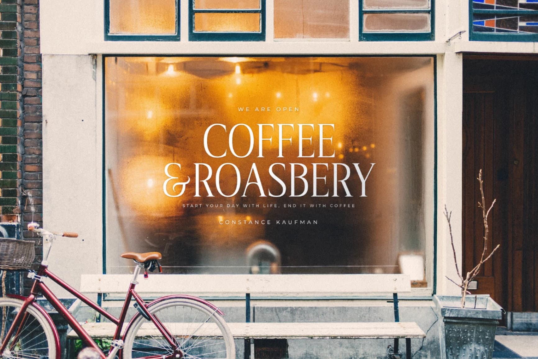 Preview 7 for Owerstinn - Modern Display Typeface