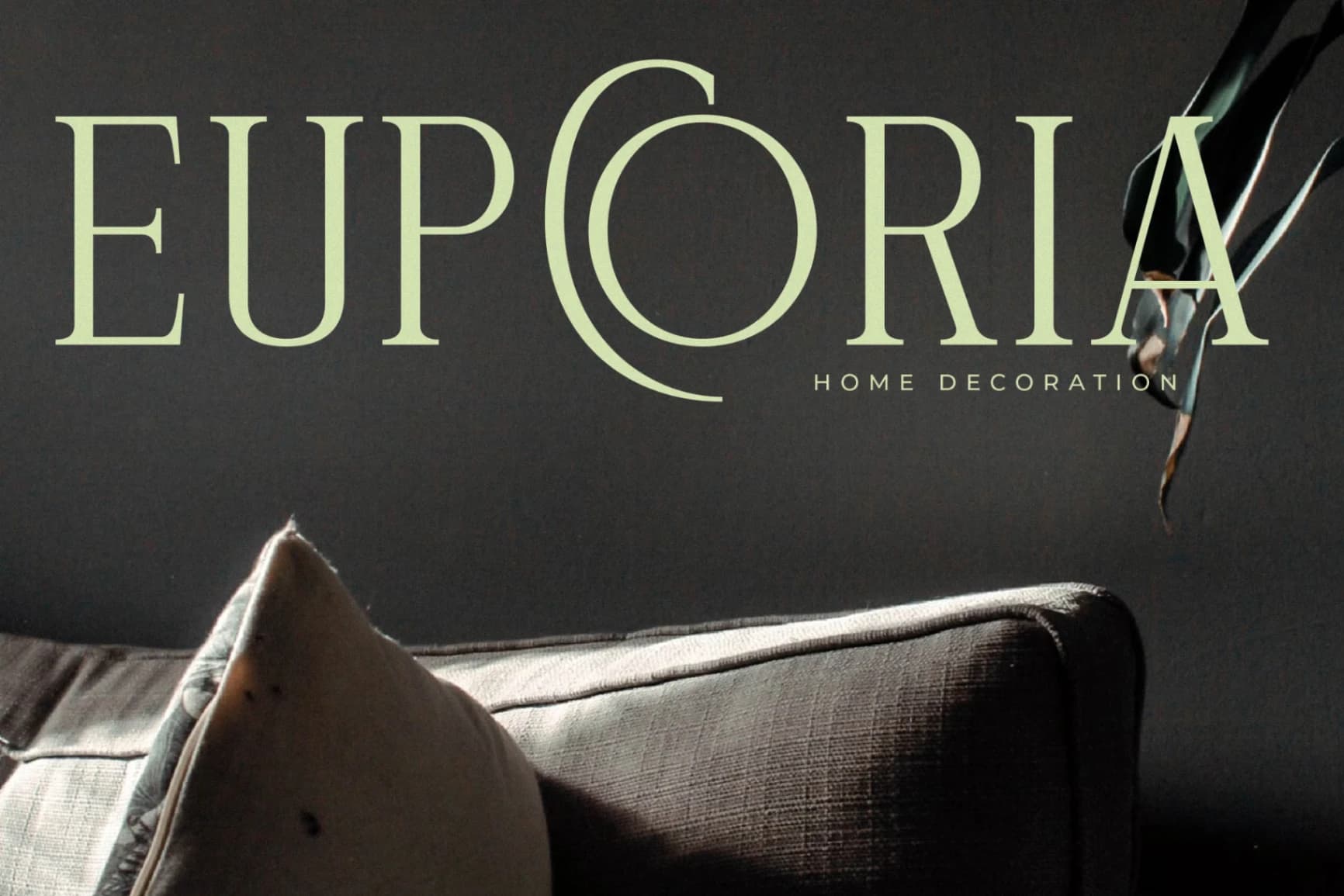 Preview 6 for Celliqath - Modern Display Font