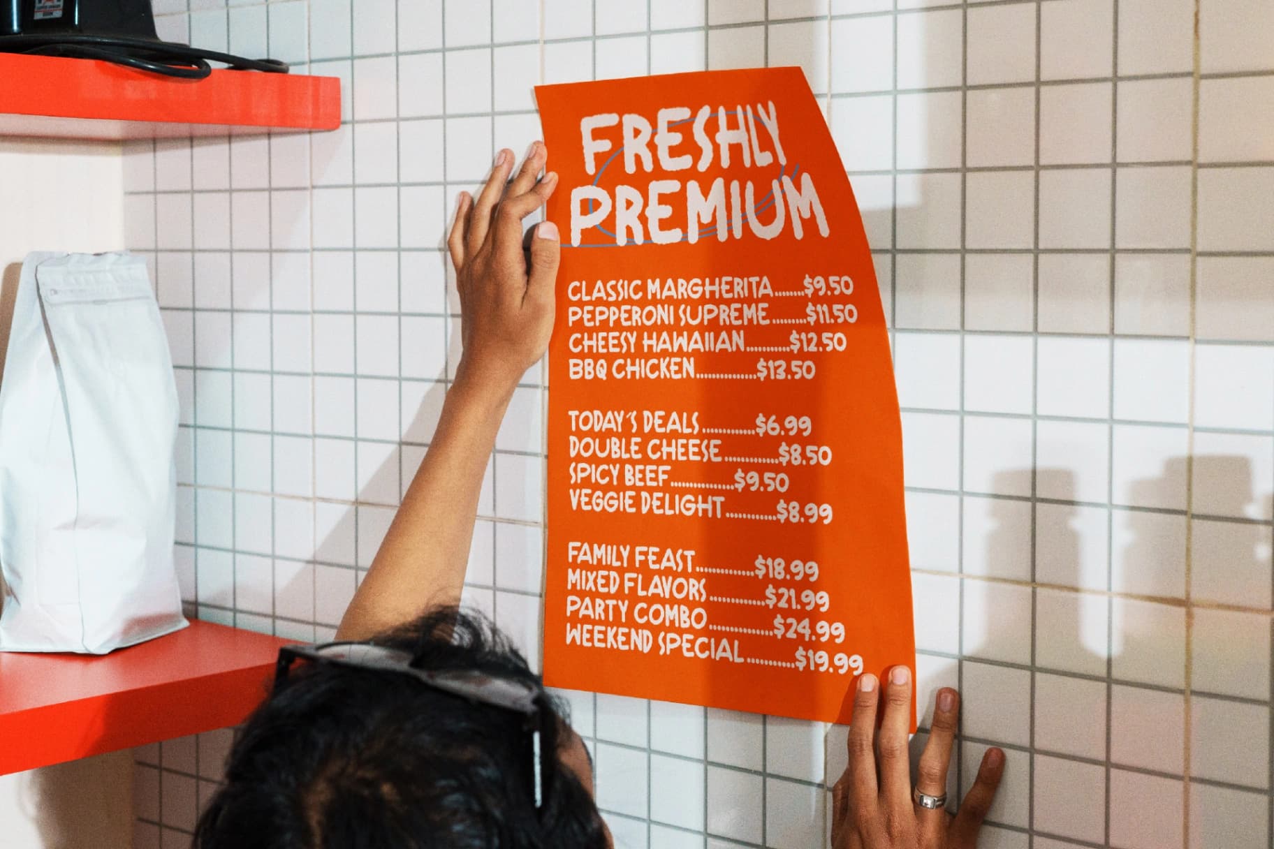Preview 5 for Broskesh - Bold Marker Display